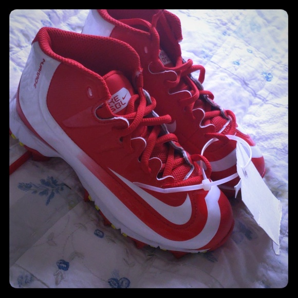 Nike Other - Red and white boys nike cleats